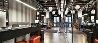 Fira Centric Apartments by gaiarooms