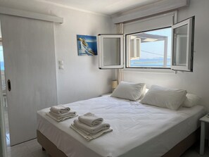 Desk, free WiFi, bed sheets - Annoula Studio & Apartments (Kos)