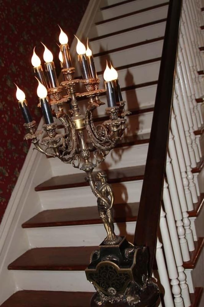 Dansereau House by null