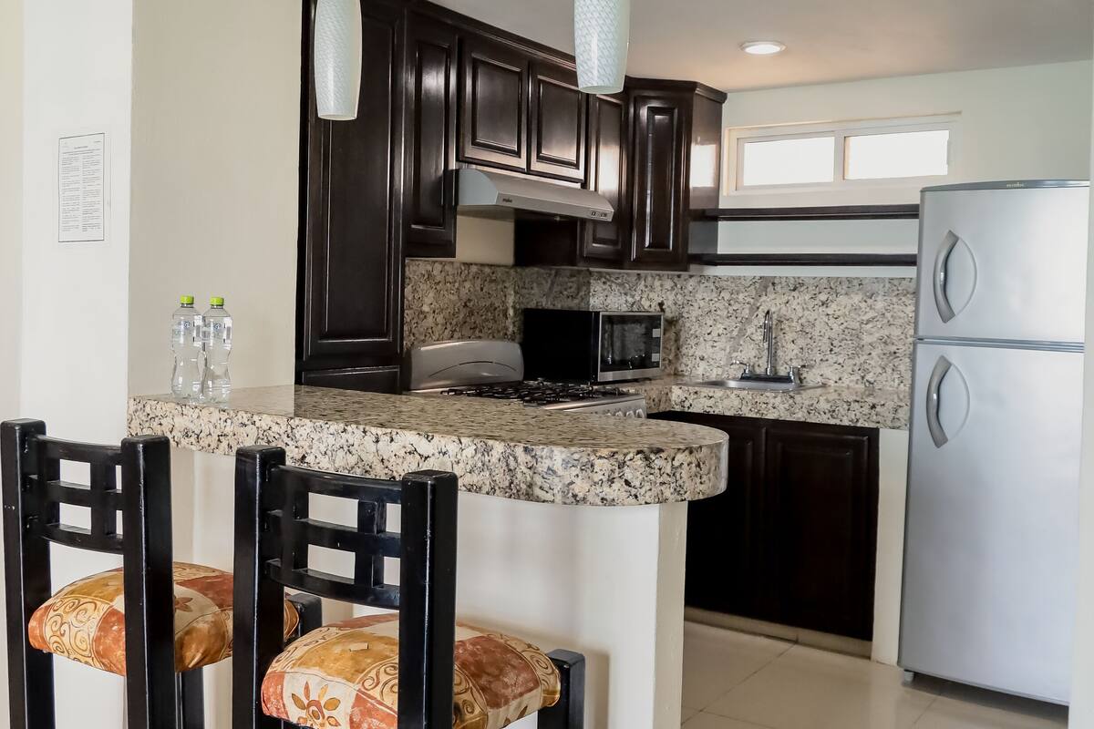 suite | private kitchen