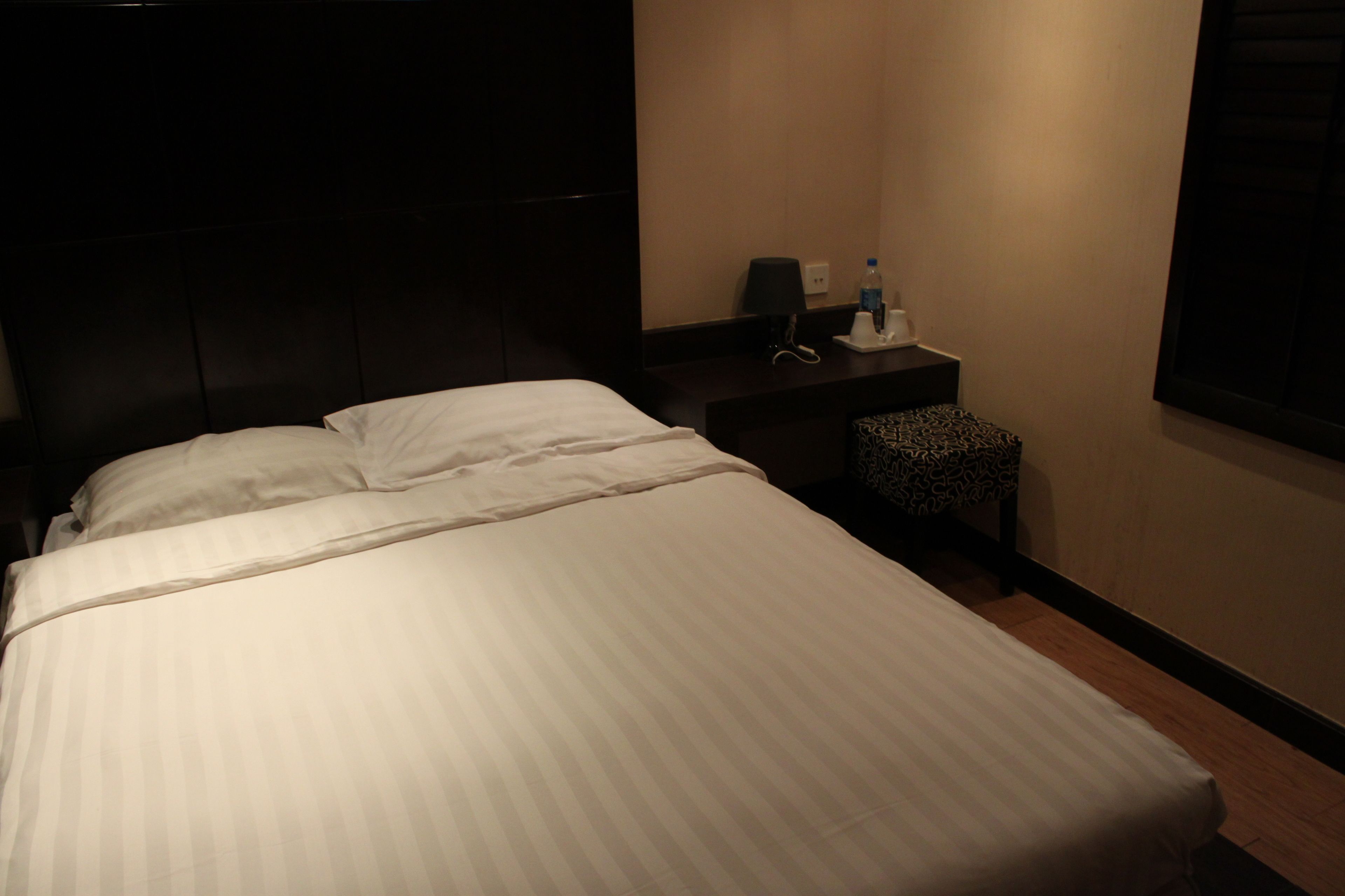 Foto - Mingle At The Eden