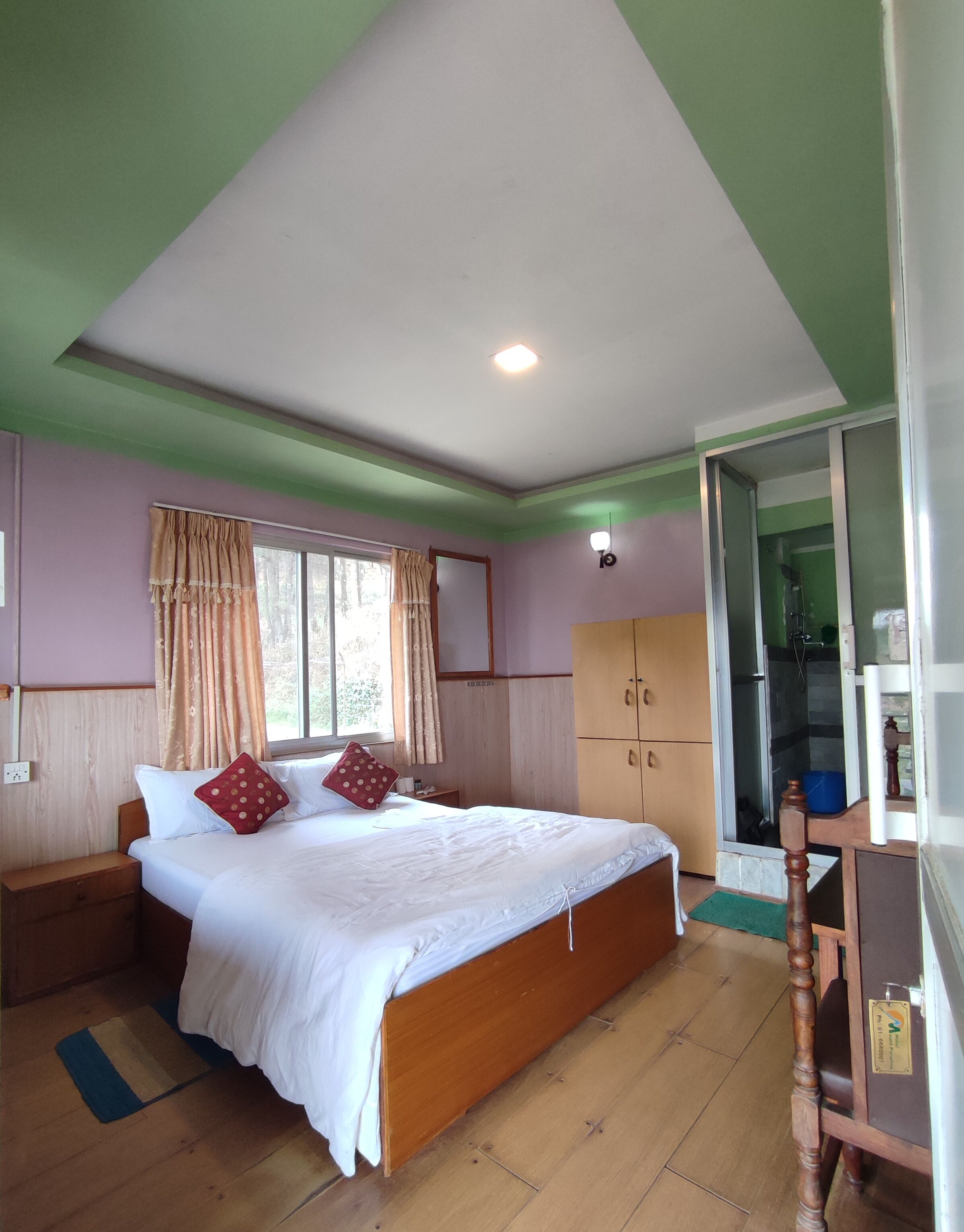 standard twin room | desk, laptop workspace, soundproofing, free wifi