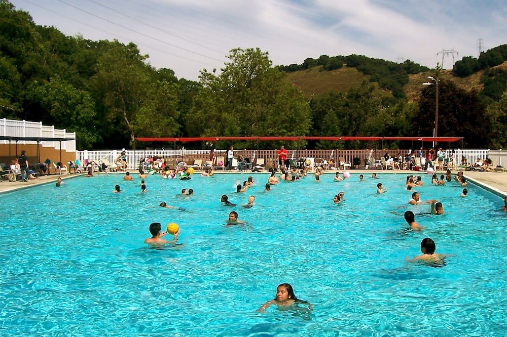 Morgan Hill RV Resort - Campsite