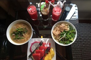 Breakfast area - East West Villa (Da Nang)