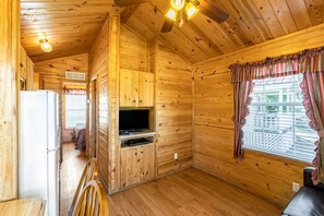 Standard Cabin, Non Smoking (Linens Included)