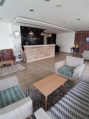 ロビー応接スペース