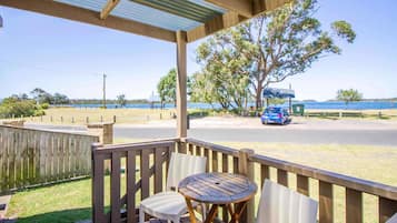 Waterview Studio Cabin | Water view