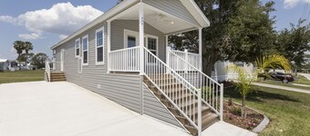 Clerbrook Golf & RV Resort - Caravan Park