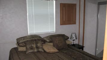 1 soverom og wi-fi (mot et tillegg)