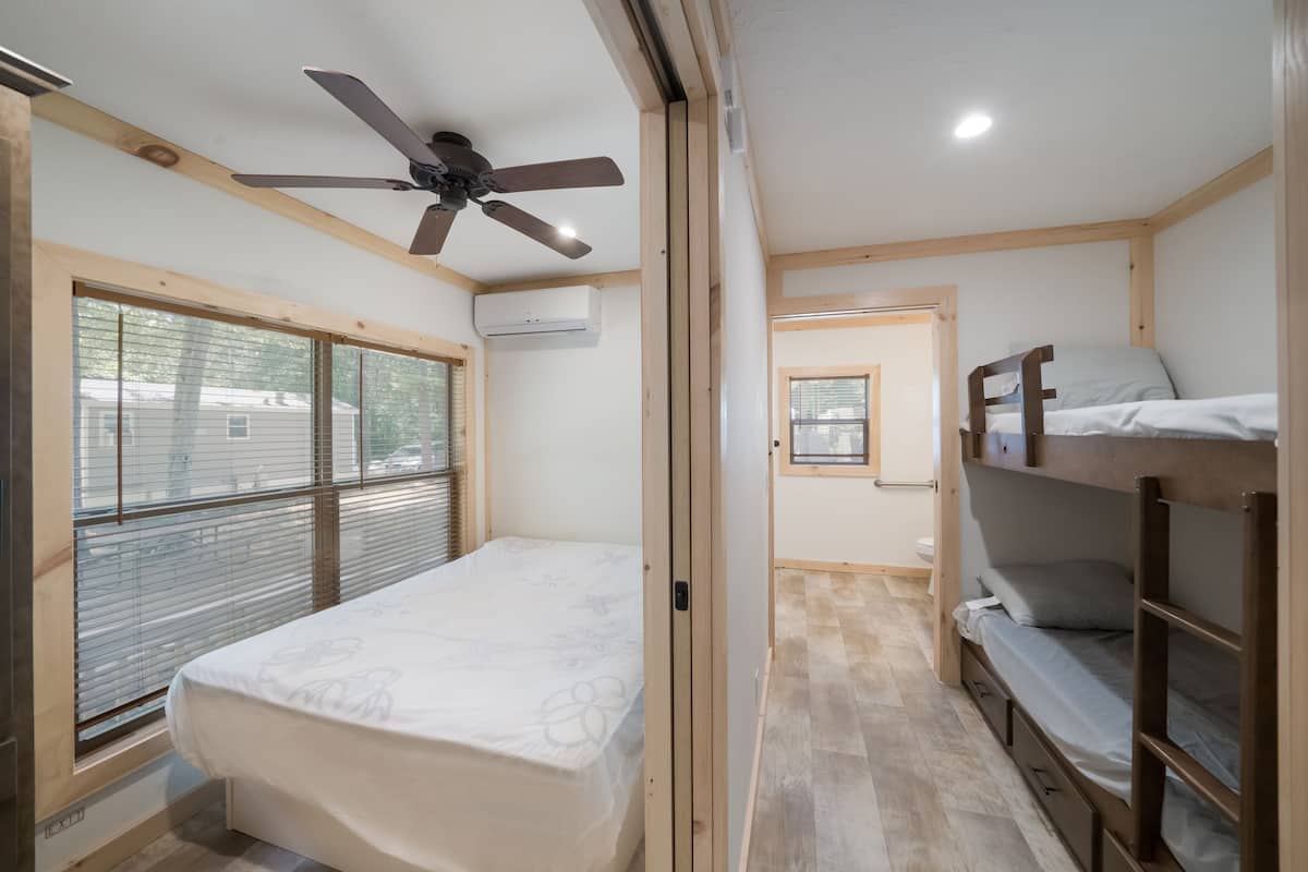 Cottage, 1 Bedroom, Accessible (Linens Available) | 1 bedroom, WiFi