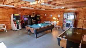 Billiards - Patten Pond Camping Resort (Ellsworth)