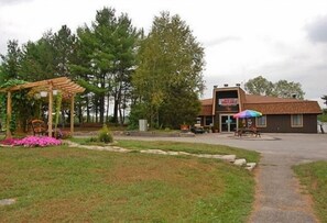 واجهة المنشأة