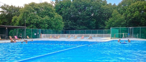 Seasonal outdoor pool