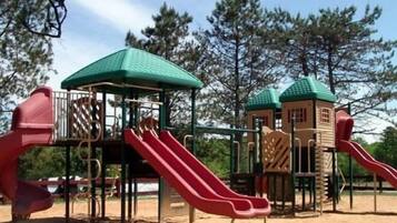 Children's play area - outdoor
