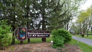 Unclassified image, 3 of 26, button - Gettysburg Farm RV Campground (Dover)