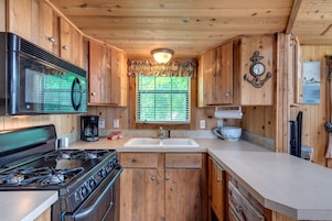 Cottage, Multiple Beds, Non Smoking, Kitchen (Linens Included, No Pets Allowed ) | Private kitchen | Full-size fridge, microwave, cookware/dishes/utensils