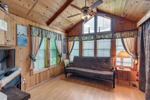 Cottage, Multiple Beds, Non Smoking, Kitchen (Linens Included, No Pets Allowed ) | Living area