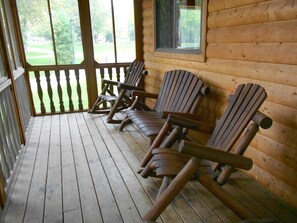 Terrace/patio - Neshonoc Lakeside Camping Resort (West Salem)