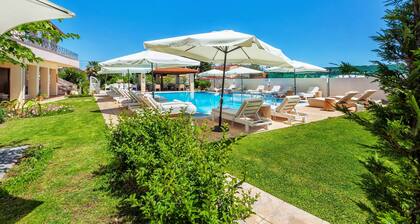 Hesperides Hotel