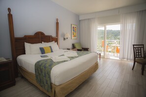 Premium bedding, in-room safe, desk, iron/ironing board - Sugar Bay Resort and Spa (St. Thomas)