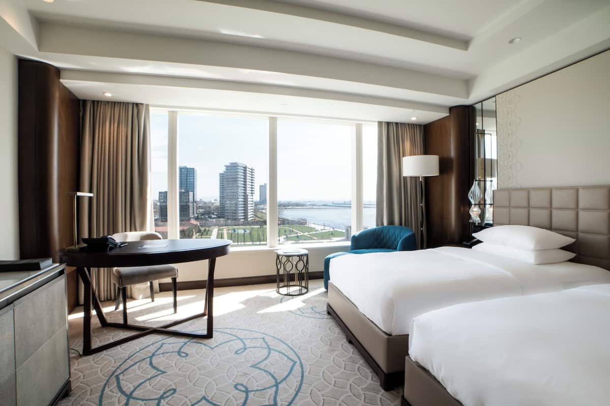 Premium bedding, minibar, in-room safe, desk