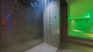 Sale per trattamenti di coppia, sauna, vasca idromassaggio, bagno turco