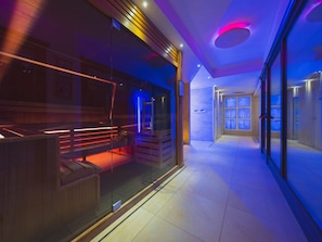 Behandlungsräume für Paare, Sauna, Whirlpool, Dampfbad