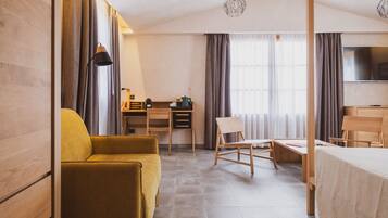 Junior Suite Smart | 1 Schlafzimmer, hochwertige Bettwaren, Minibar, Zimmersafe