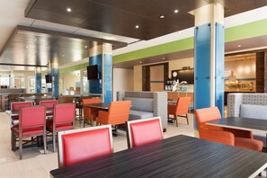 Dining - Holiday Inn Express & Suites Edinburg-McAllen Area by IHG (Edinburg)