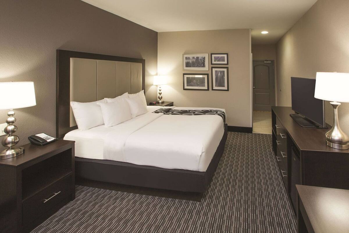 Premium bedding, desk, blackout curtains, iron/ironing board