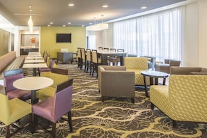 Gratis kontinental morgenmad hver dag