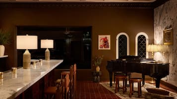 Café da manhã continental todos os dias mediante uma taxa