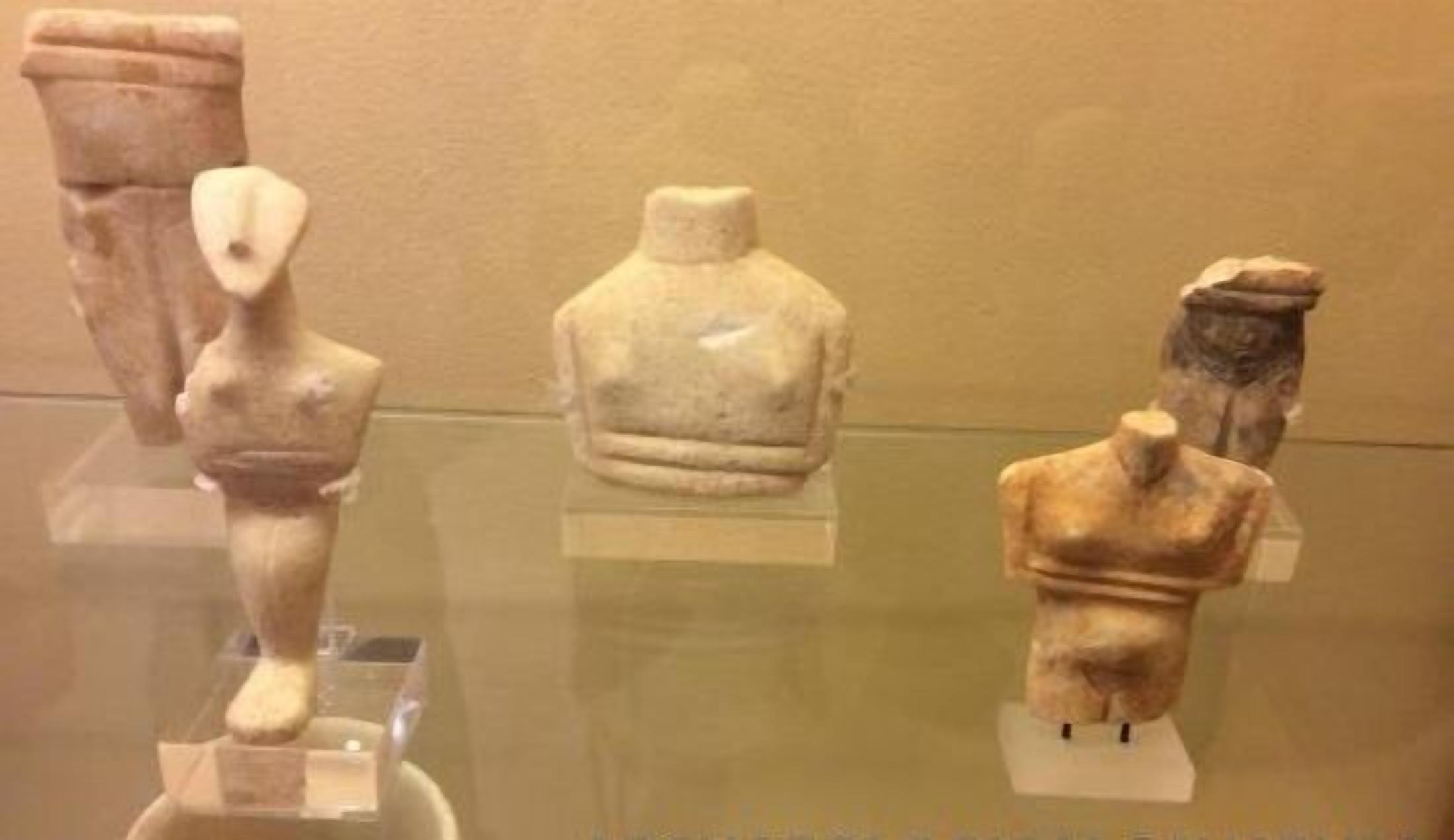 shower, rainfall showerhead, hair dryer, slippers