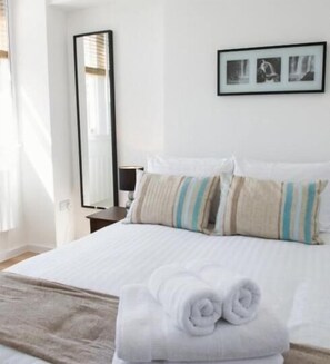 1 غرفة نوم ومكواة/لوح كي وأسرّة أطفال/رضّع وأسرّة قابلة للطي