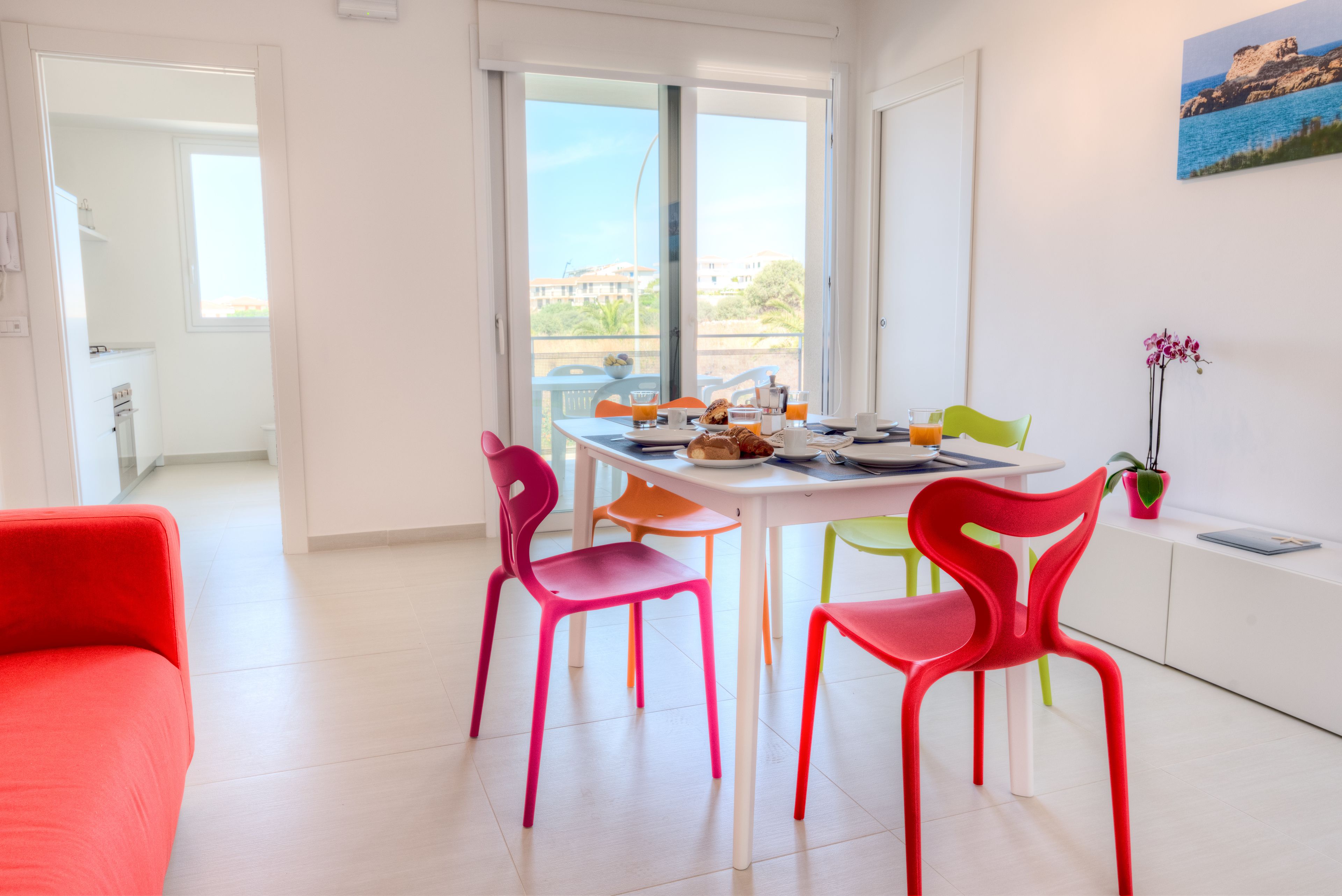 Individually furnished, iron/ironing board, free WiFi, bed sheets