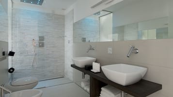 Luxury Apartment, Jetted Tub | Bathroom | Shower, rainfall showerhead, designer toiletries, hair dryer
