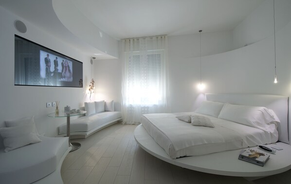 Appartement Deluxe | 1 chambre, draps en coton égyptien, couette en duvet, minibar