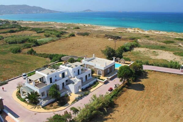 Aerial view - Plaka Hotel II (Naxos)