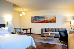 In-room safe, desk, free cots/infant beds, free WiFi
