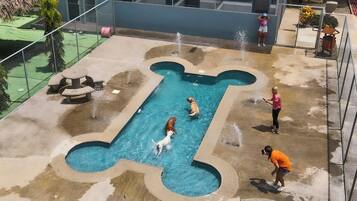 Pet-friendly amenities