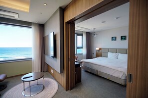 Suite Club, 1 habitación, vista al océano | Ropa de cama de alta calidad y edredón