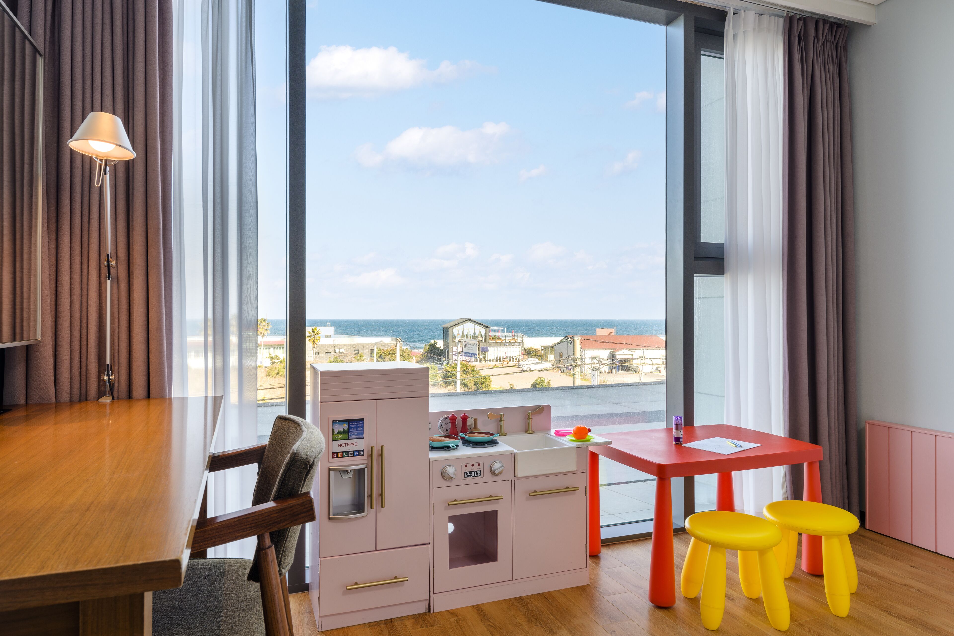 1 bedroom, premium bedding, down duvets, in-room safe