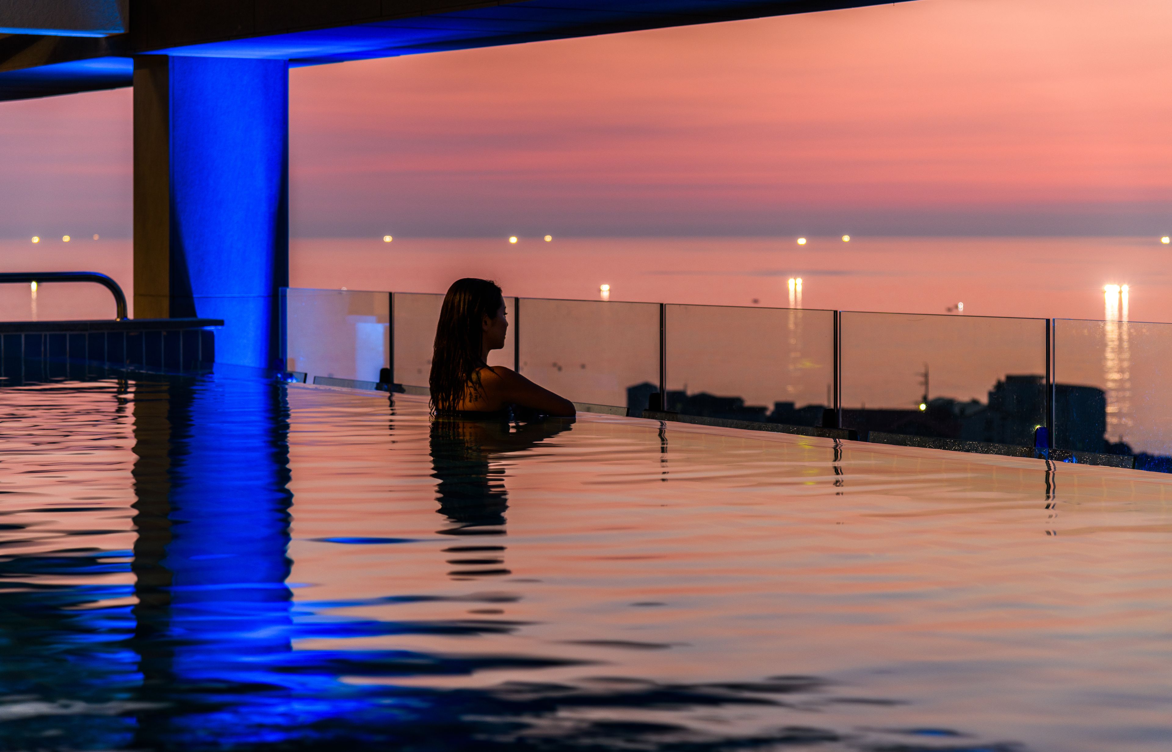 outdoor pool, open 11:00 am to 10:00 pm, pool cabanas (surcharge)