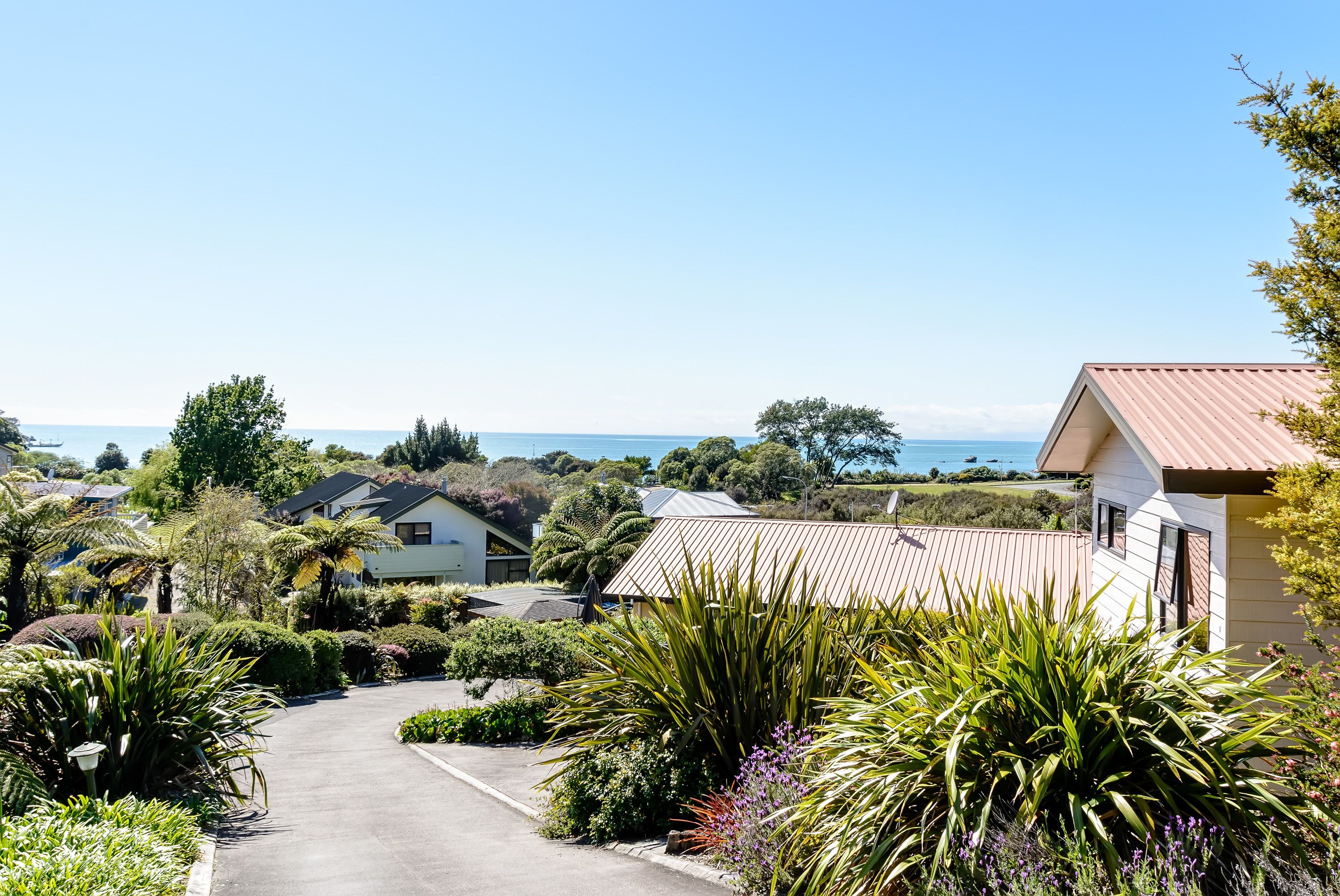 숙박 시설 구내