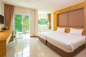Deluxe Room, Balcony | In-room safe, desk, blackout drapes, soundproofing - Sungthong Kamala Beach Resort (Kamala)