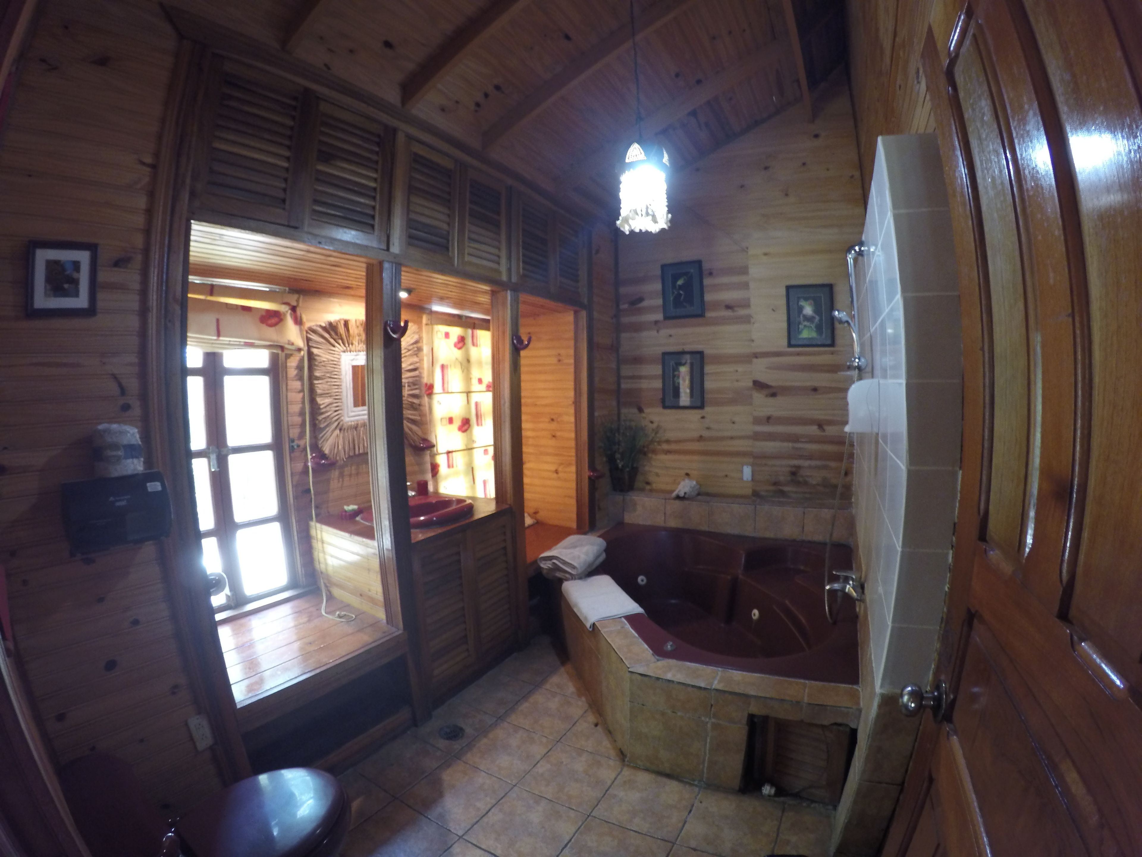 Deluxe Suite, 1 King Bed, Jetted Tub, Garden View (A/C) | Jetted bathtub