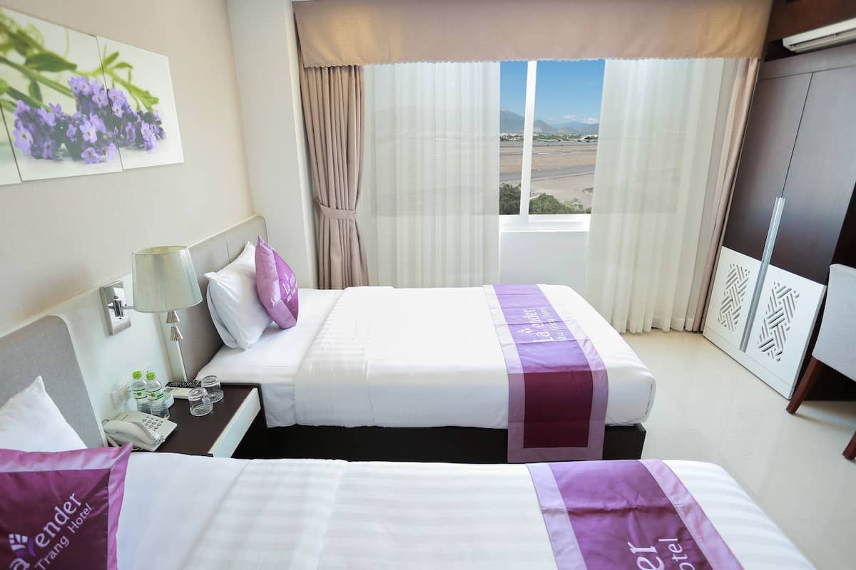 Minibar, in-room safe, free WiFi