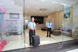 Interior entrance - Lavender Nha Trang Hotel (Nha Trang)