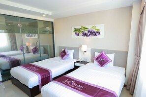 Deluxe Room - Lavender Nha Trang Hotel (Nha Trang)