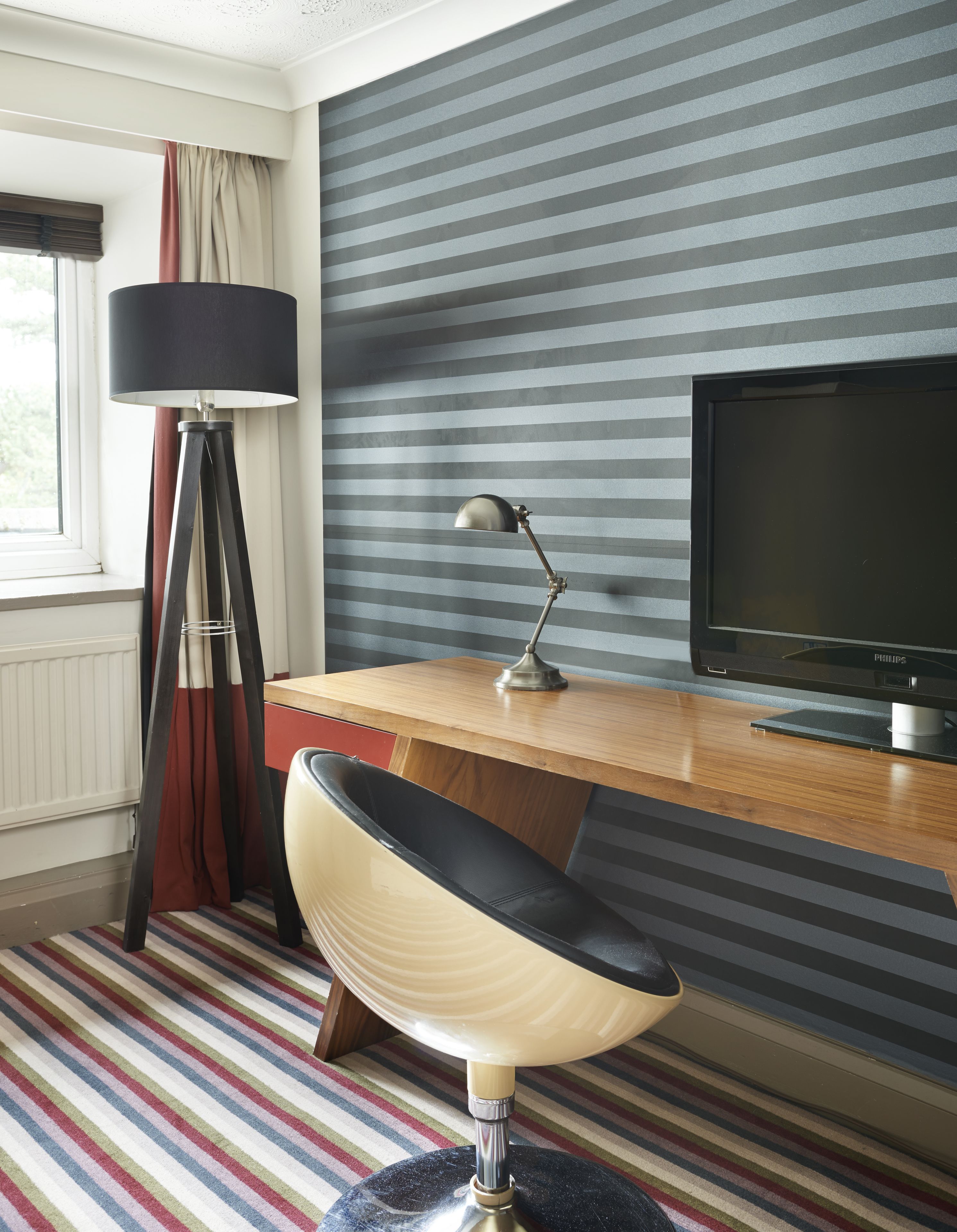 club room (free gym & pool access) | room amenity